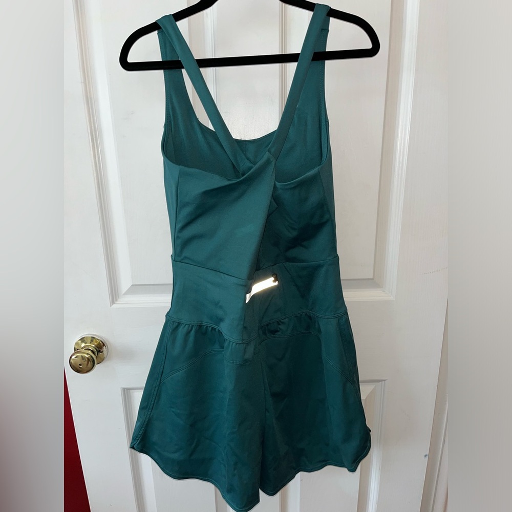 Workout Romper - Picture 4 of 5